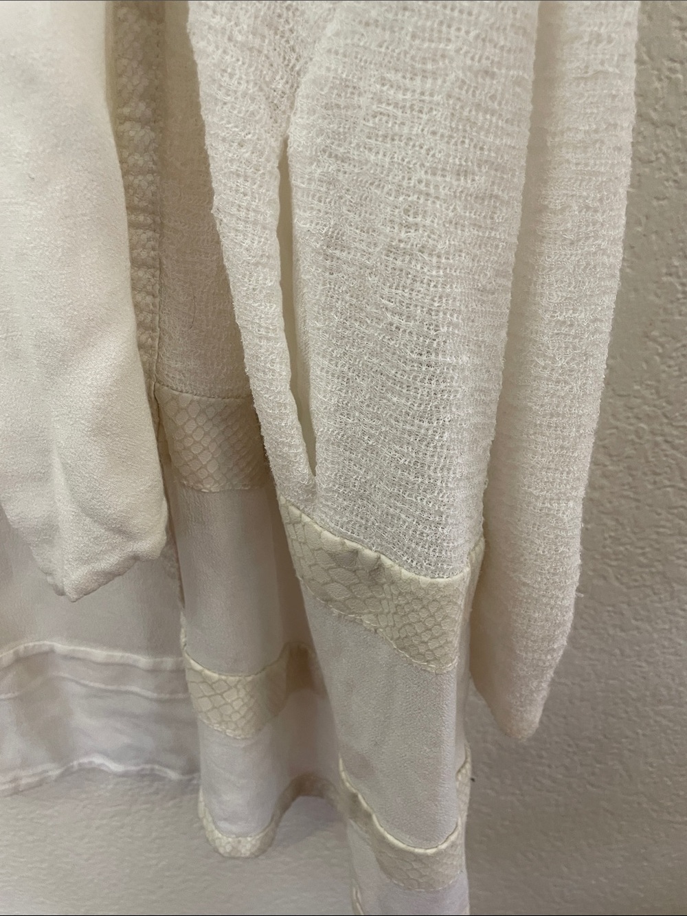 Elisa Cavaletti Cream Knit Cardigan with emblished sleeves made in Italy M - Picture 3 of 10